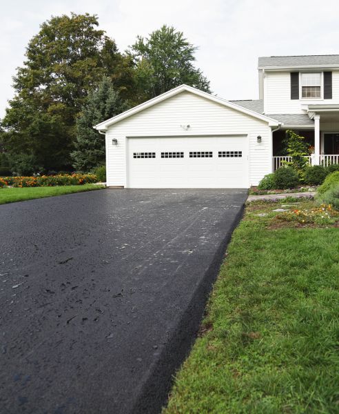 Cost of Blacktop Driveway Paving in Tulsa