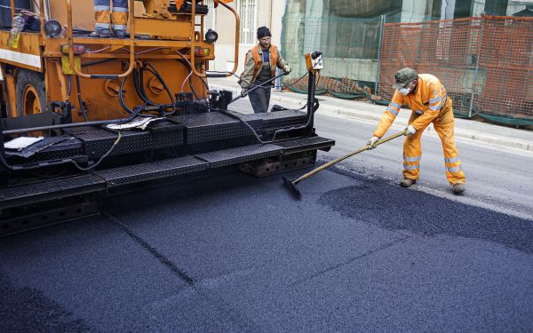 Cost of Asphalt Overlaying in Tulsa